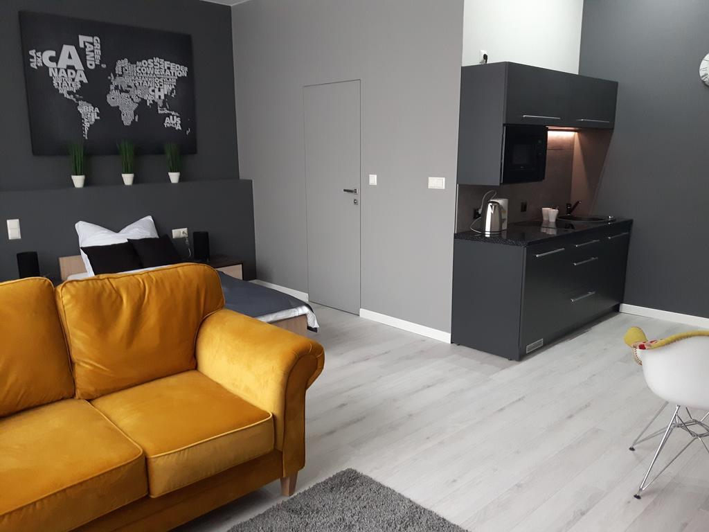 Apartamenty Centrum Krawiecka Zielona Gora  Exterior photo